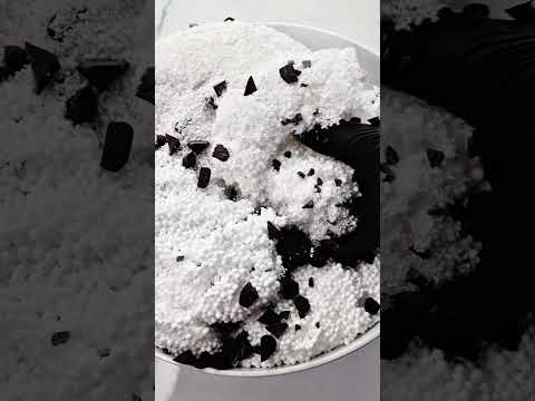 Slimin' Dots: Cookies & Cream